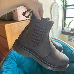 DR MARTEN BOOTS